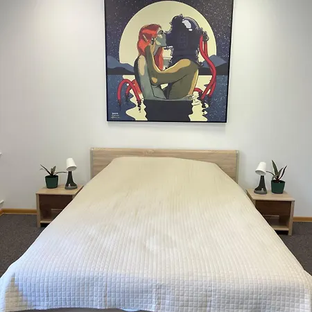 Vandrarhem Studija Mona