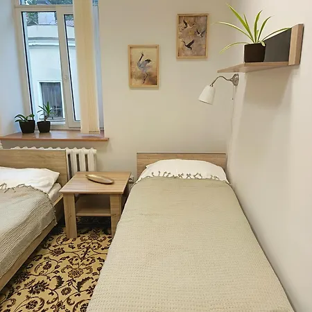 Studija Mona Vandrarhem